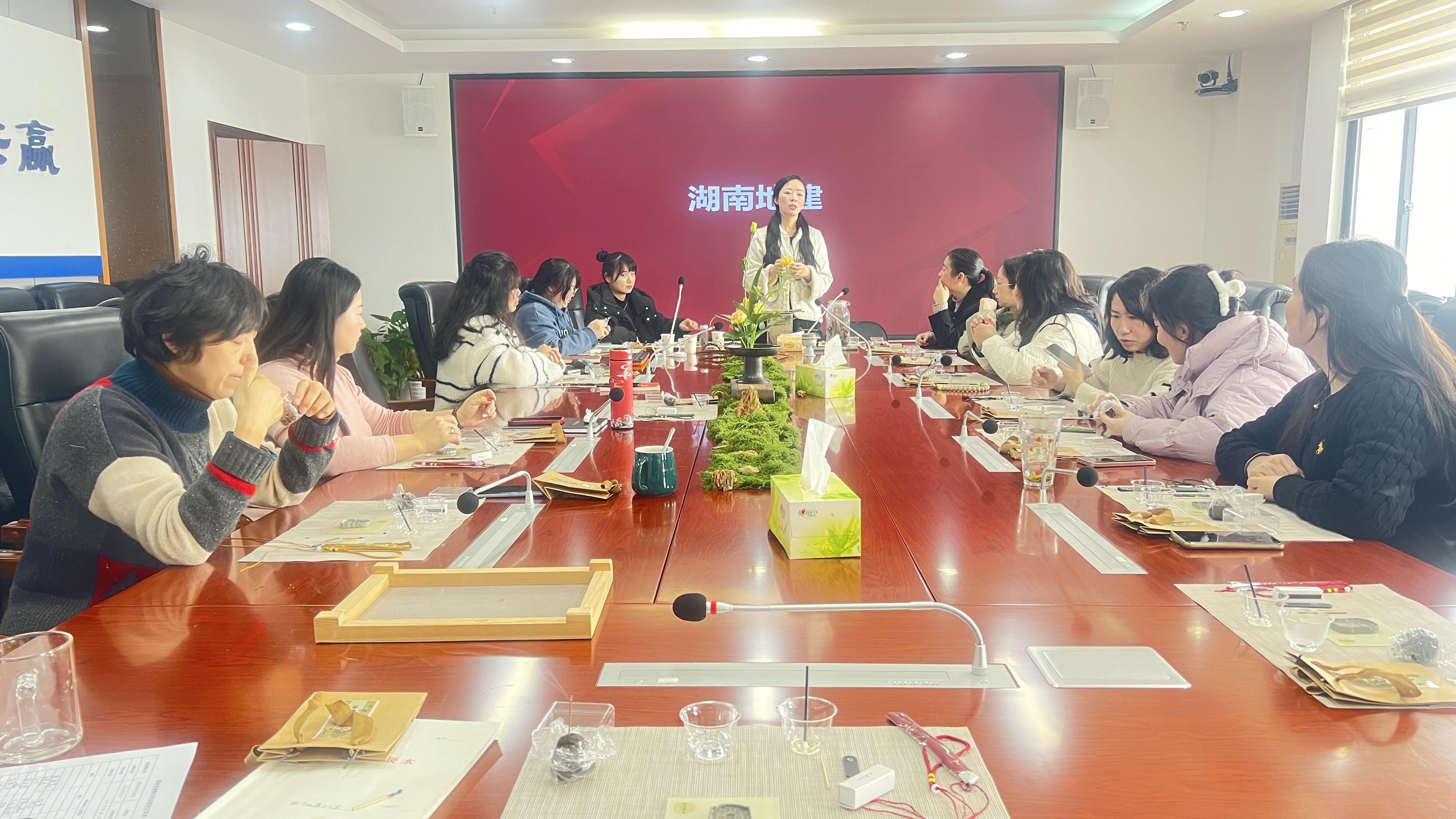 2024新澳门原料网大全