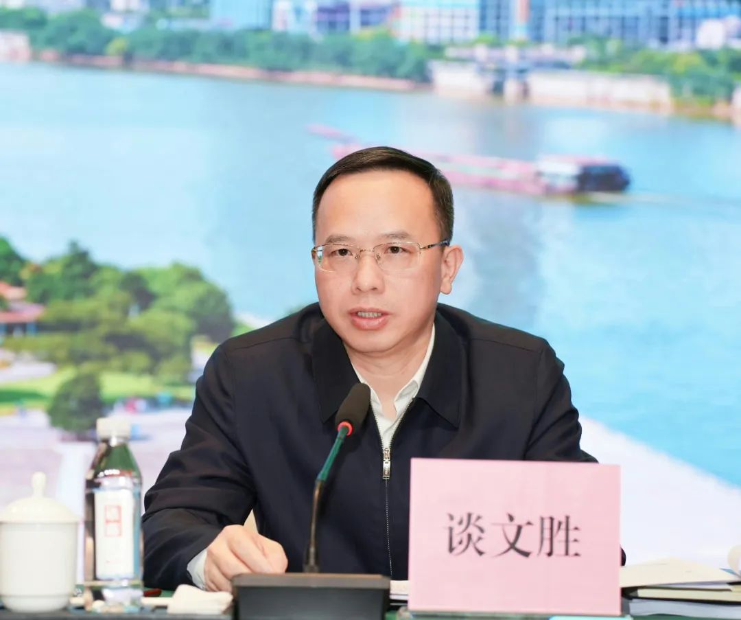 2024新澳门原料网大全