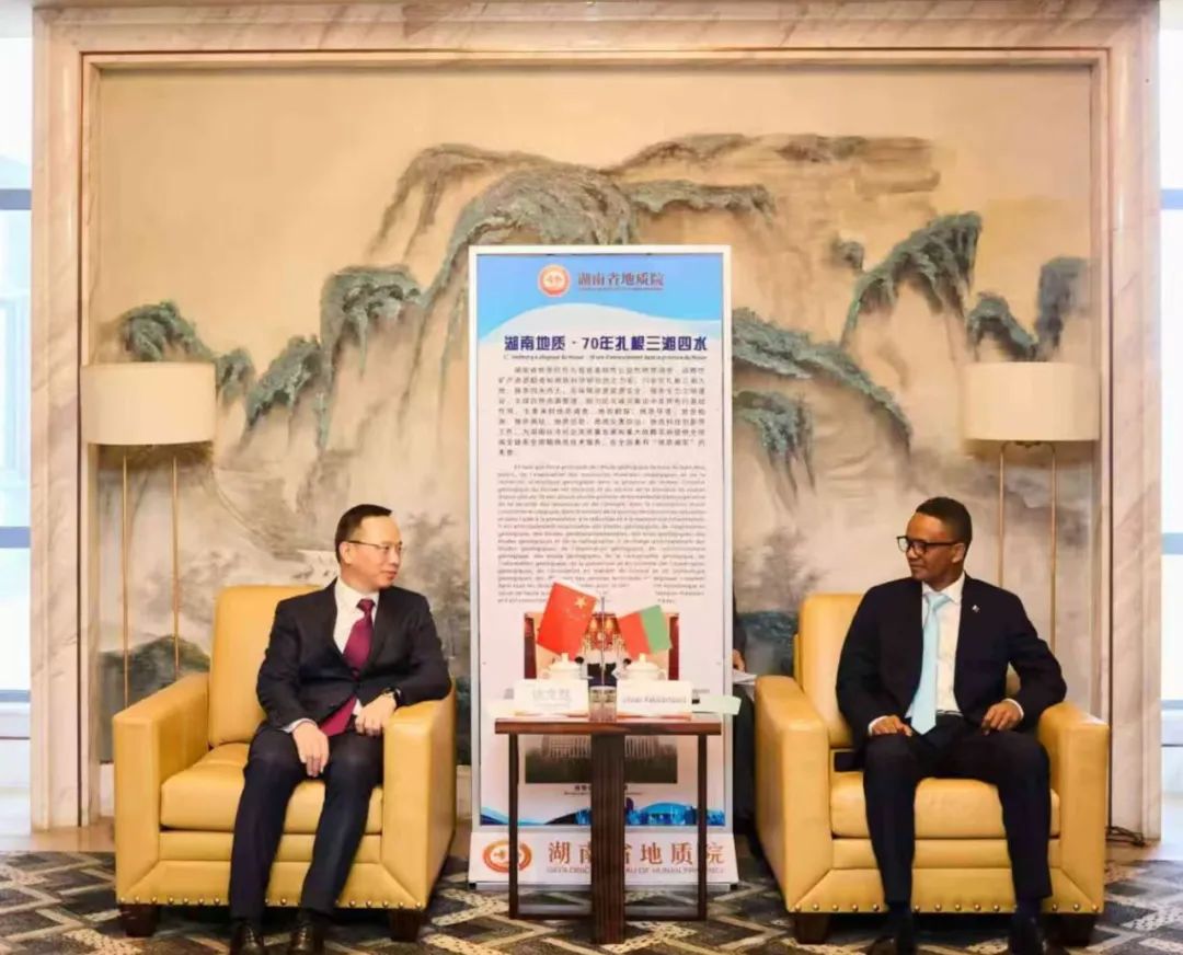 2024新澳门原料网大全