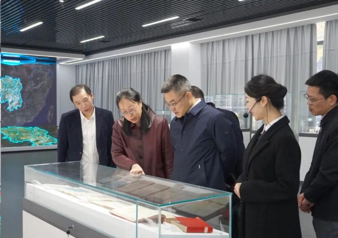 2024新澳门原料网大全
