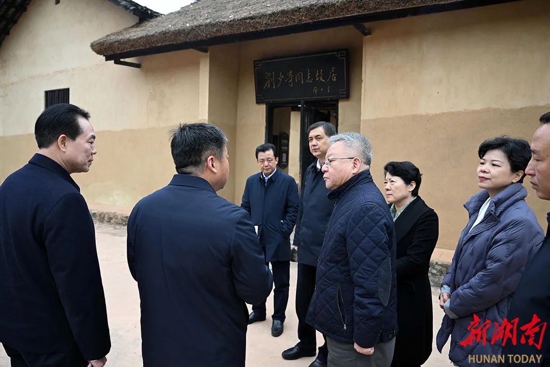 2024新澳门原料网大全