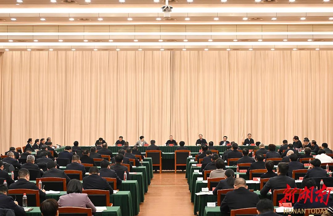 2024新澳门原料网大全