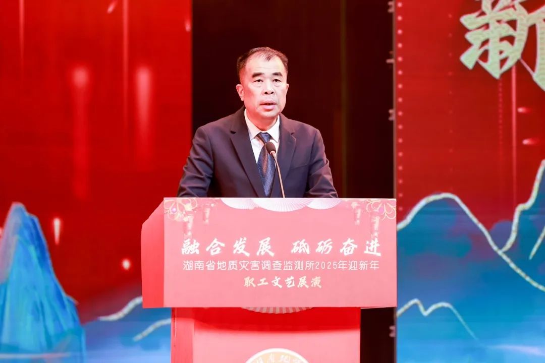 2024新澳门原料网大全
