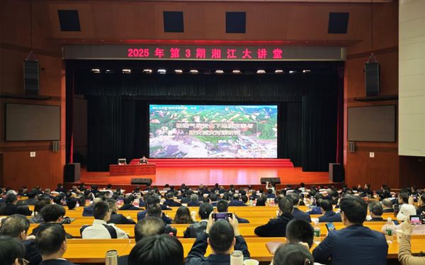 2024新澳门原料网大全