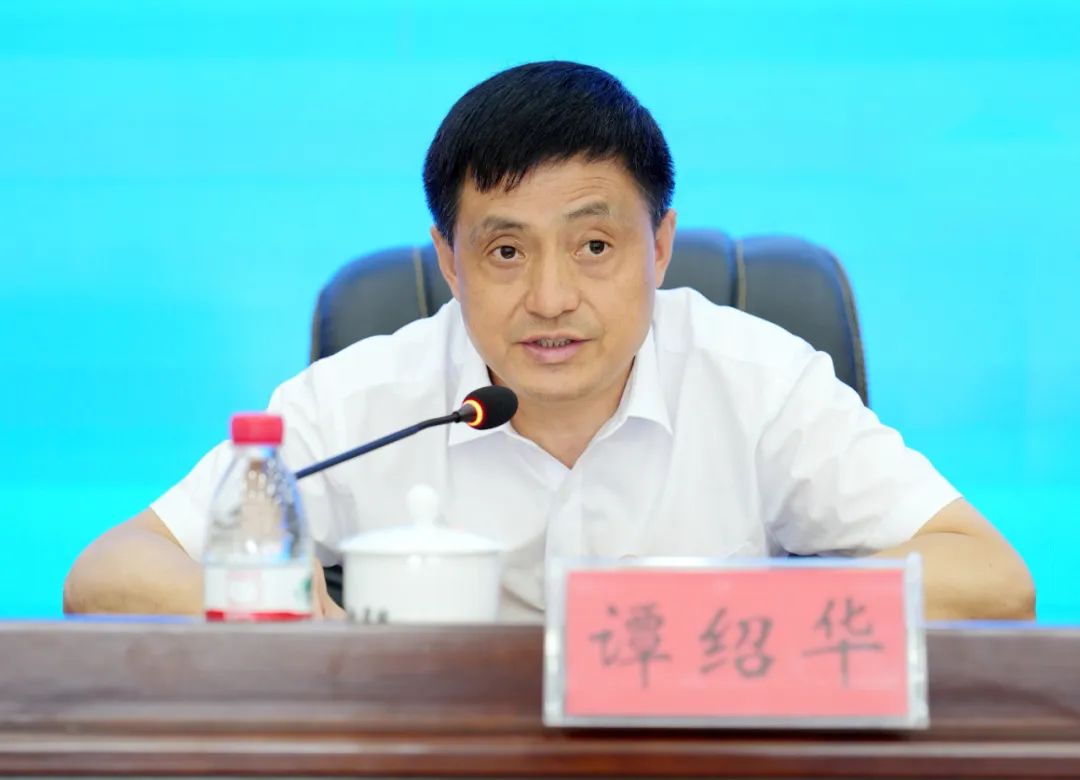 2024新澳门原料网大全
