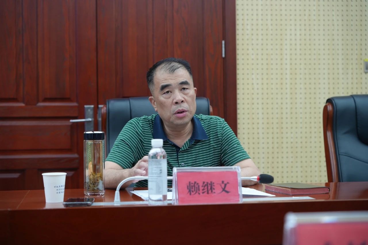 2024新澳门原料网大全